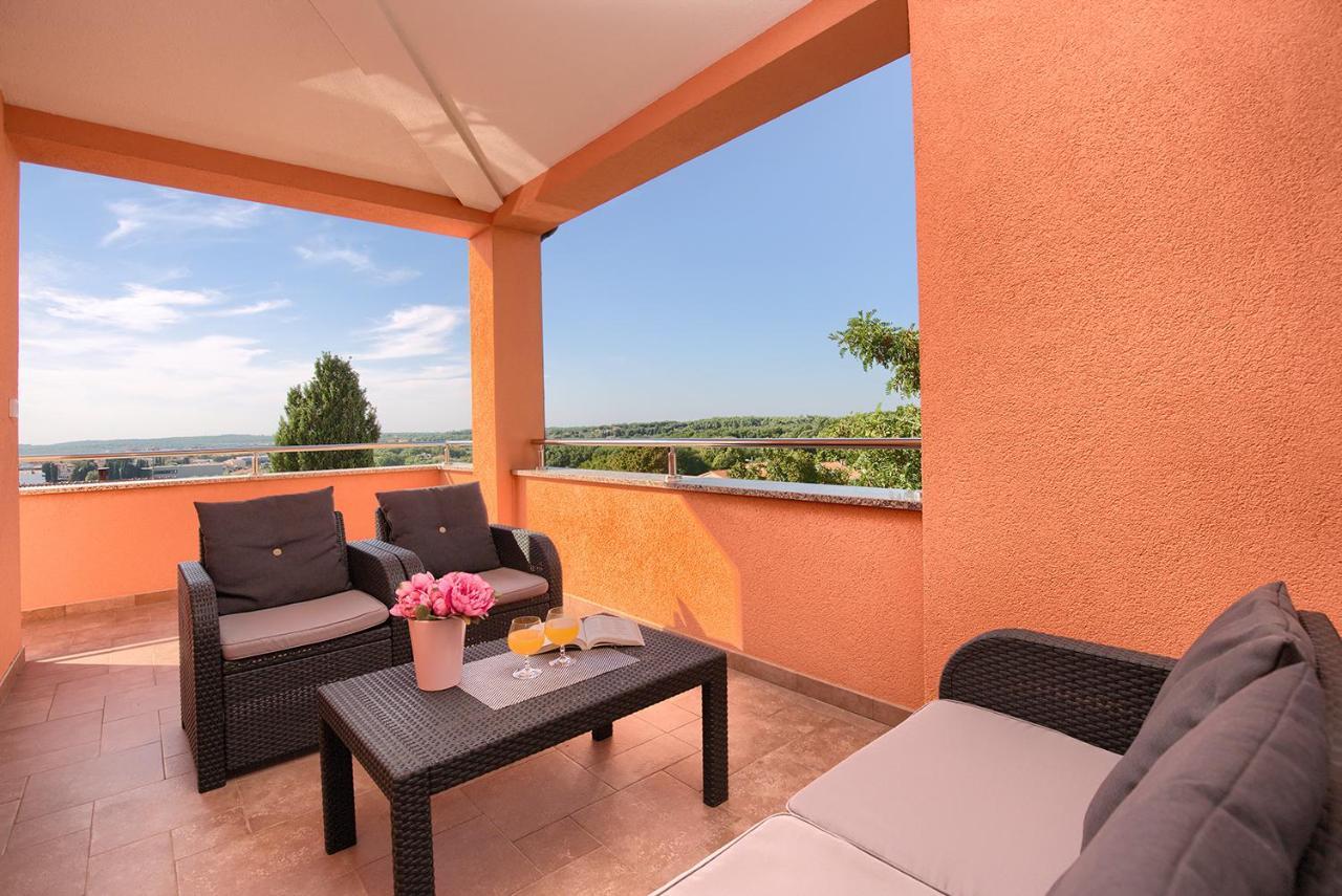 Apartments Orange Медулин Екстер'єр фото