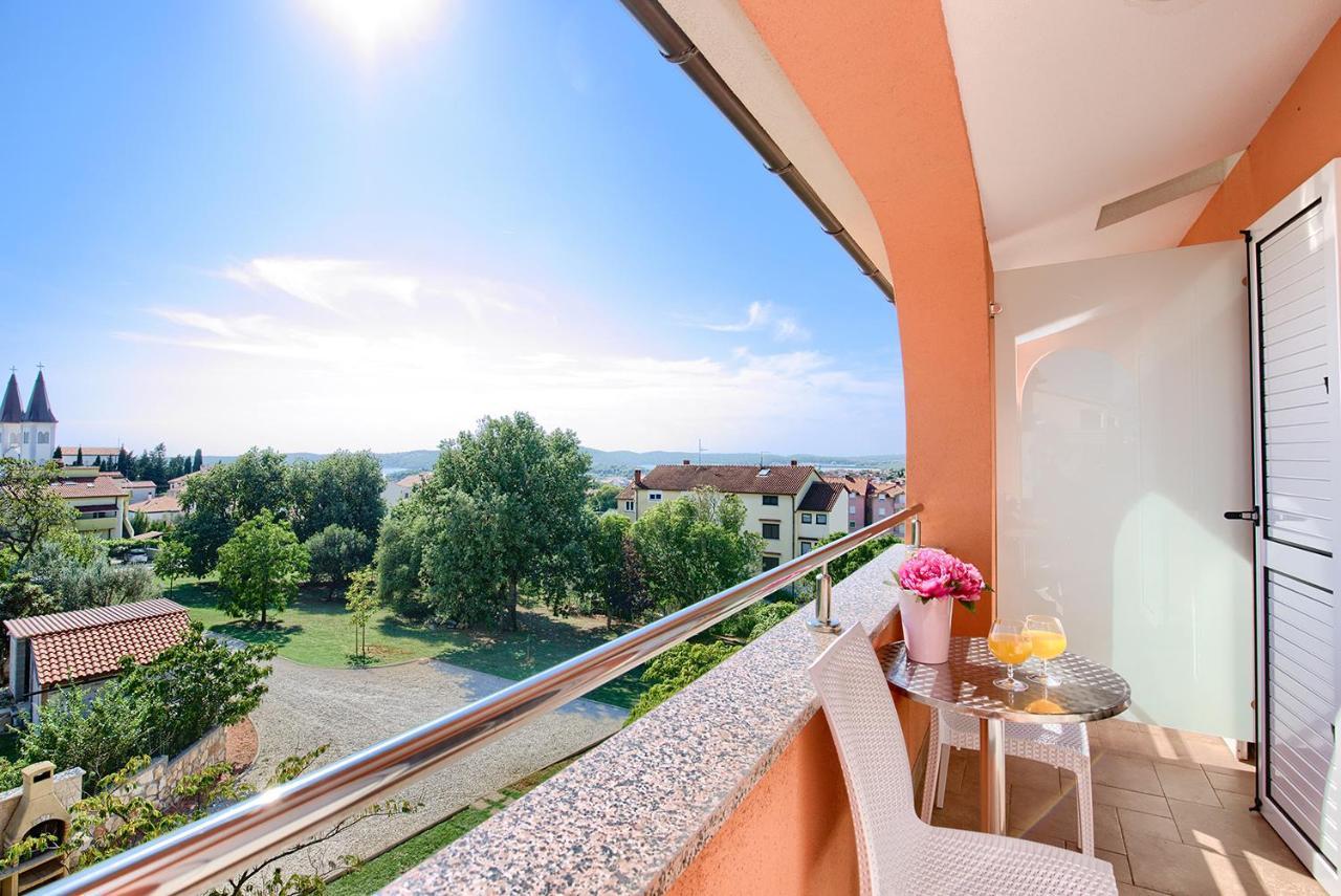 Apartments Orange Медулин Екстер'єр фото