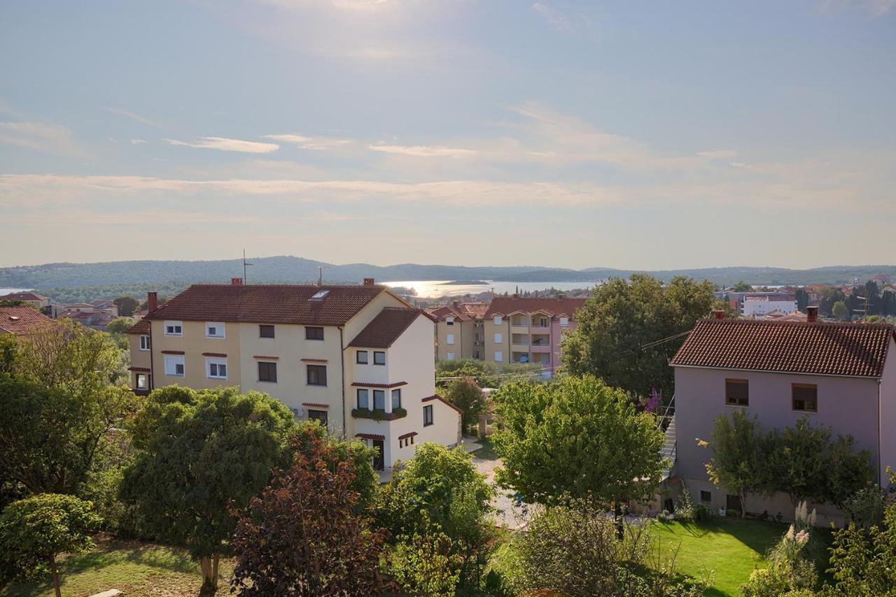 Apartments Orange Медулин Екстер'єр фото
