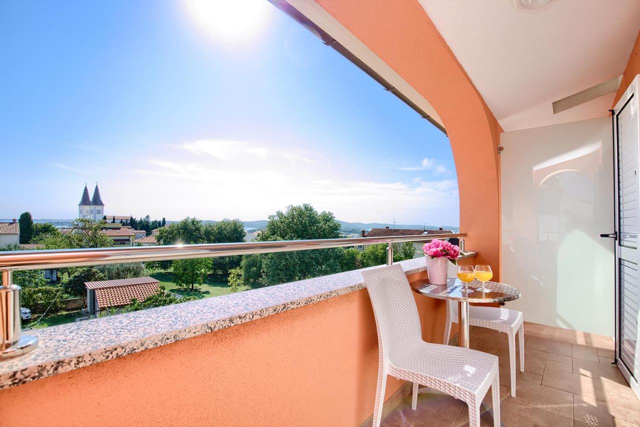 Apartments Orange Медулин Екстер'єр фото