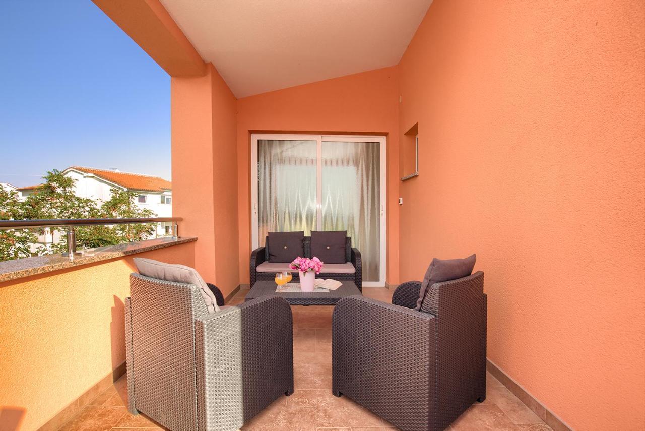 Apartments Orange Медулин Екстер'єр фото