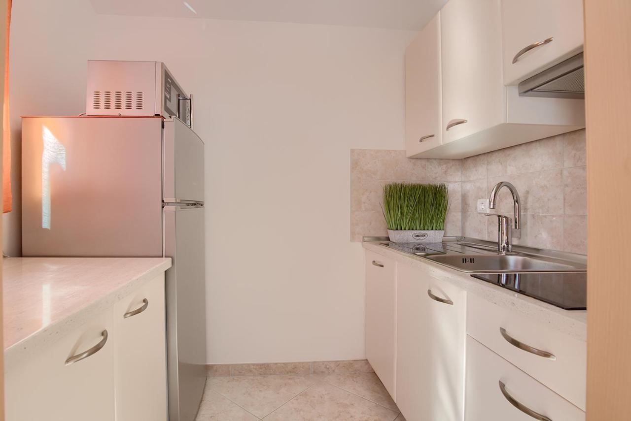 Apartments Orange Медулин Екстер'єр фото